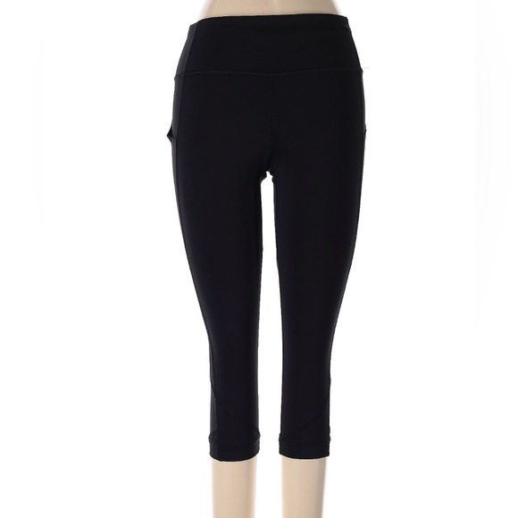 lululemon athletica Pants - Lululemon Black Cropped Leggings